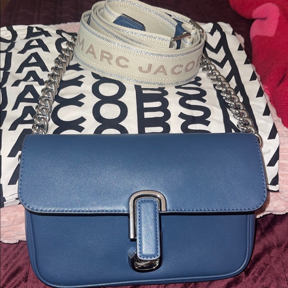 Marc Jacobs Navy Shoulder Bag with Chain Strap - Picture 6 of 6